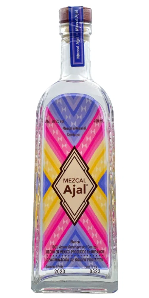 Mezcal Ajal | 100% Cenizo Agave | Artesanal - Handgefertigt in Durango, Mexiko | Leicht rauchig und mild, Perfekt für Cocktails oder zum puren Genuss | 40.5% (0.7 l)