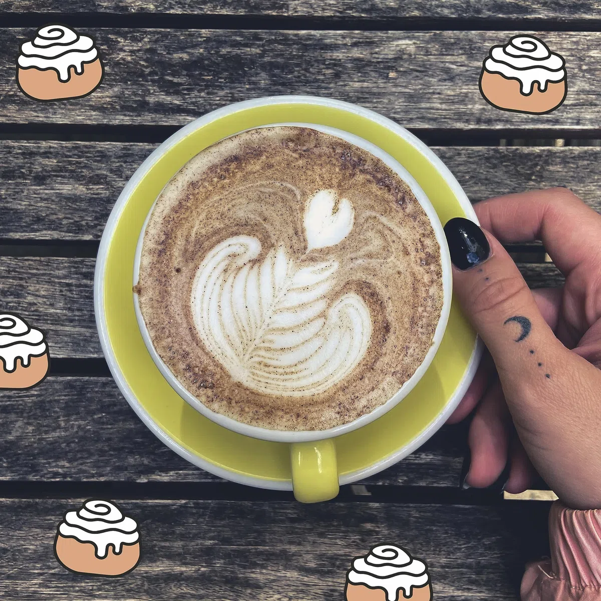 The Yeah Blend Cinnamon Bun Latte