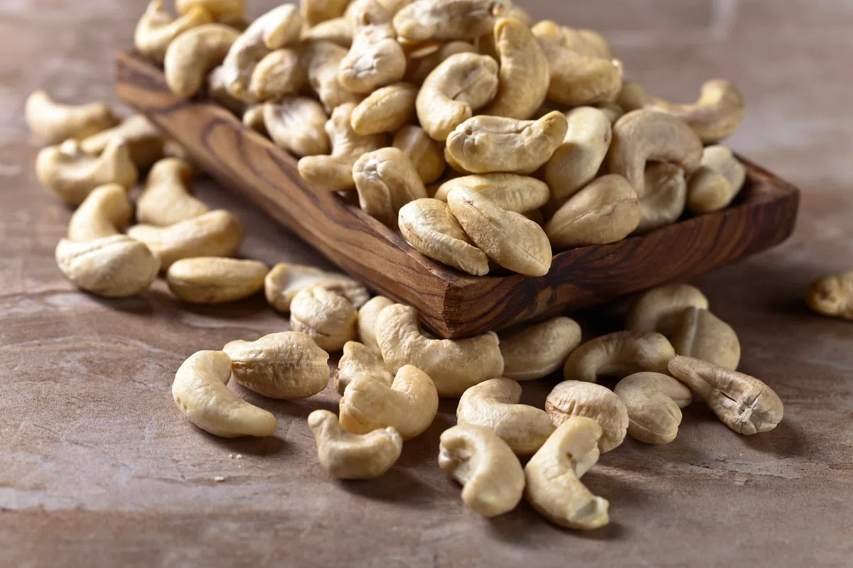 Cashewkerne natur unbehandelt Nüsse Cashew Nuss ohne Zusätze ungeröstet VERSCHIEDENE GRÖßEN