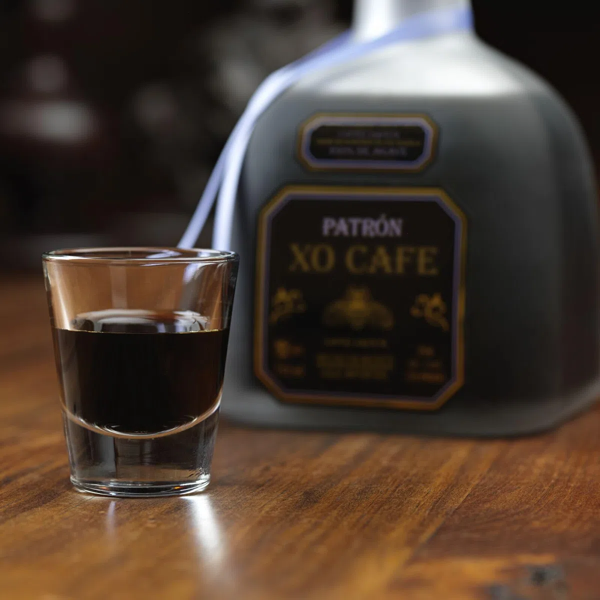 Patron XO Cafe Kaffeelikör Tequila 0,7l mit Geschenkverpackung