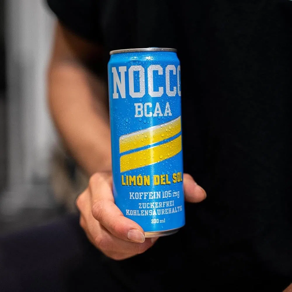 NOCCO BCAA energy drink 24er pack – zuckerfrei, vegan Energy Getränk mit Koffein, Vitaminen und Aminosäuren – Zitronengeschmack, 24 x 330ml inkl. Pfand (Limon Del Sol)