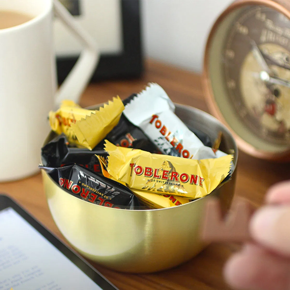 Toblerone Mix Box Klarsichtdose 904 g (mind. 113 Toblerone)