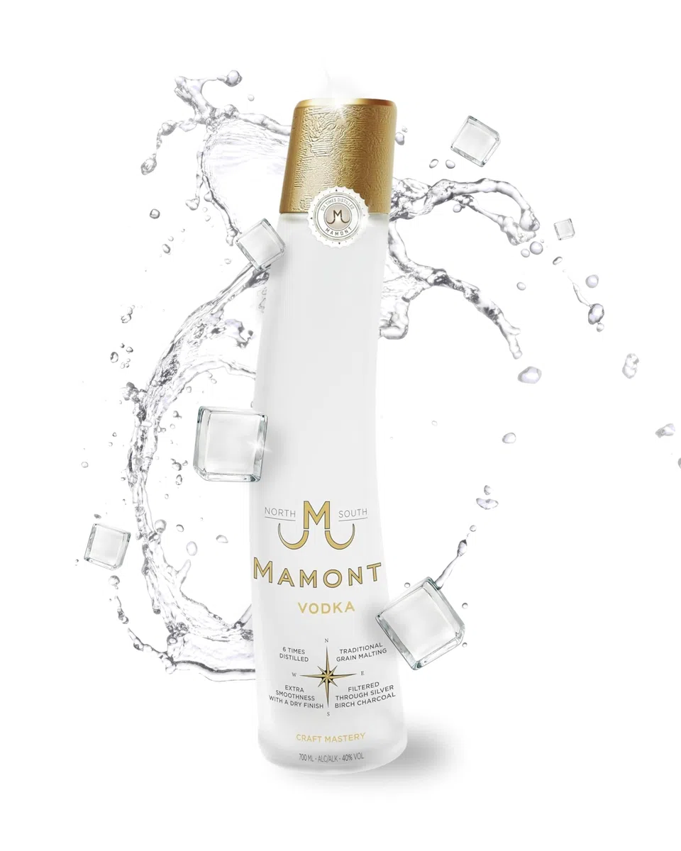 MAMONT Vodka 40% Vol. 700 ml Single Estate Georgien 6-fach destilliert Designflasche